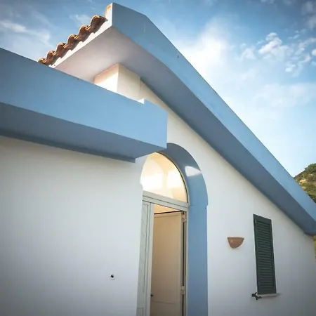 Alloggio per agriturismo De Serra Onifai